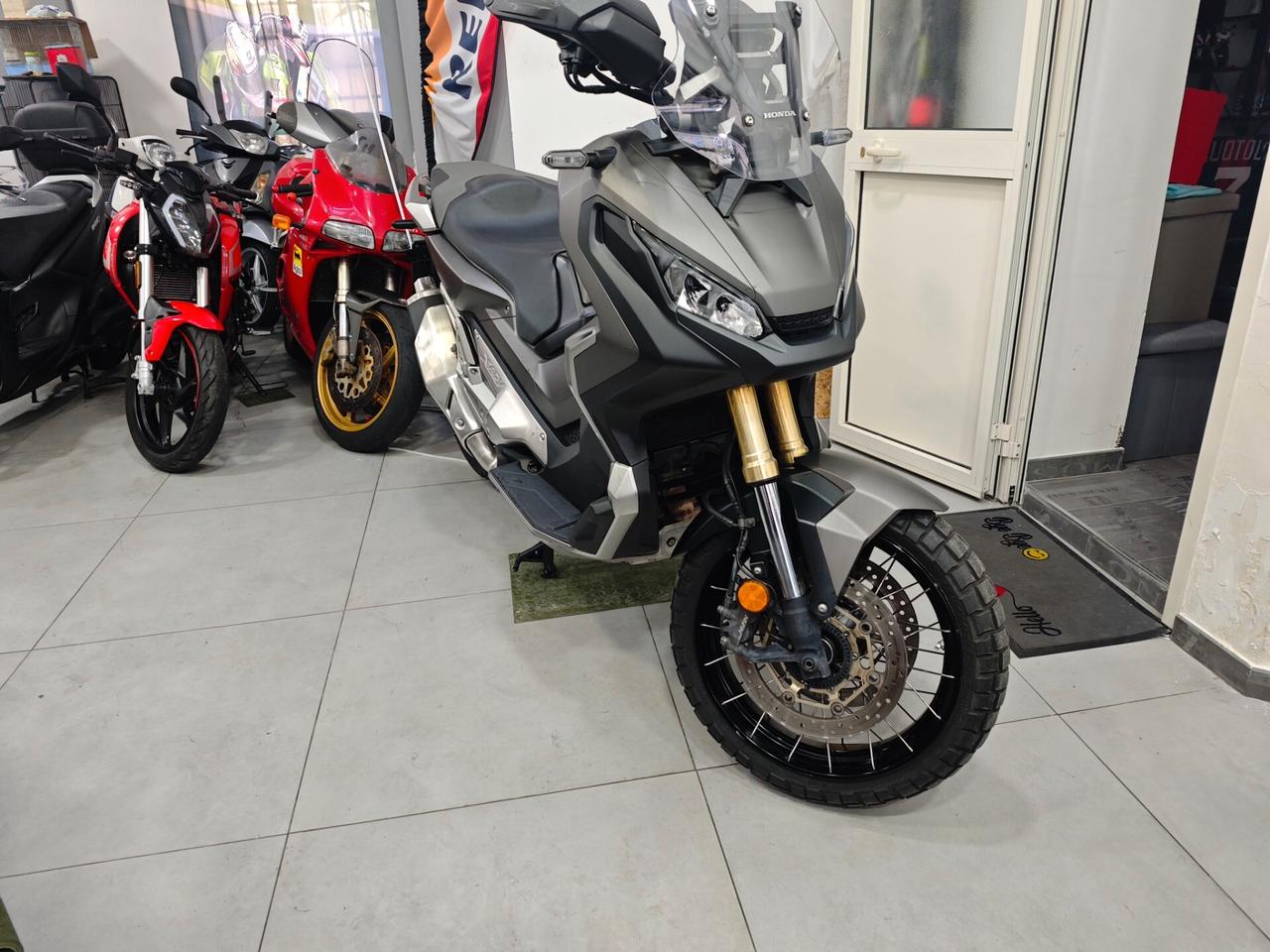 Honda X-ADV X adv