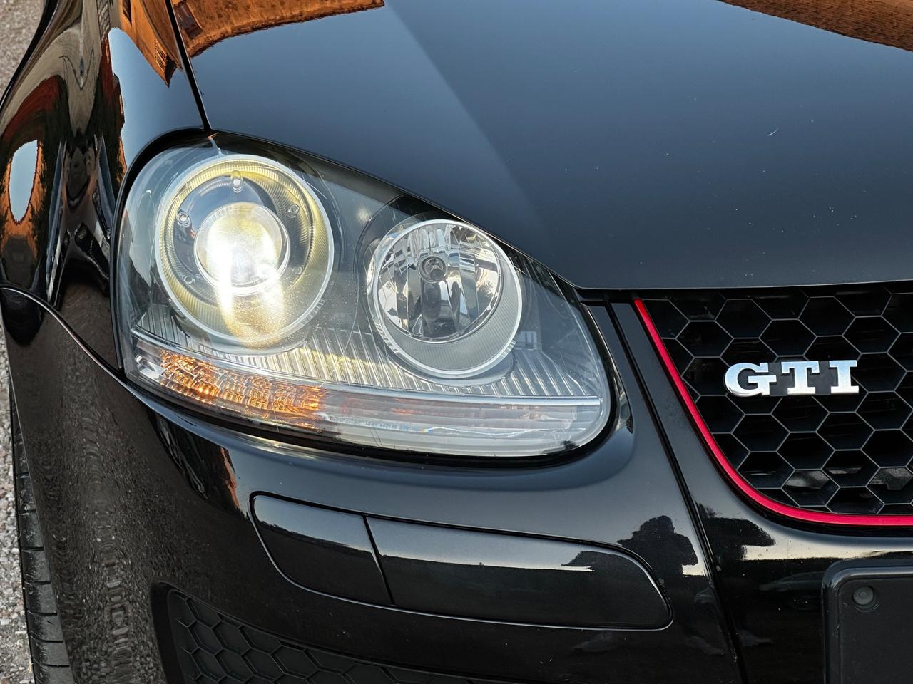 Golf GTI 2.0 16V TFSI 200cv DSG 3p. 2005