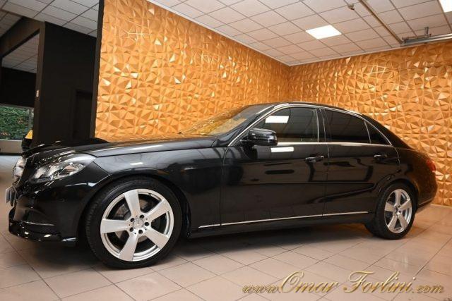 MERCEDES-BENZ E 300 BlueTec HYBRID AUT.SPORT XCOMMERCIANTI NO GARANZIA