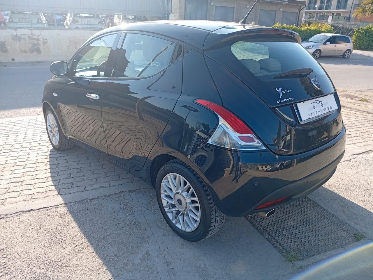 Lancia Ypsilon 1.3 MJT 16V 95 CV 5 MOTORE NUOVO!