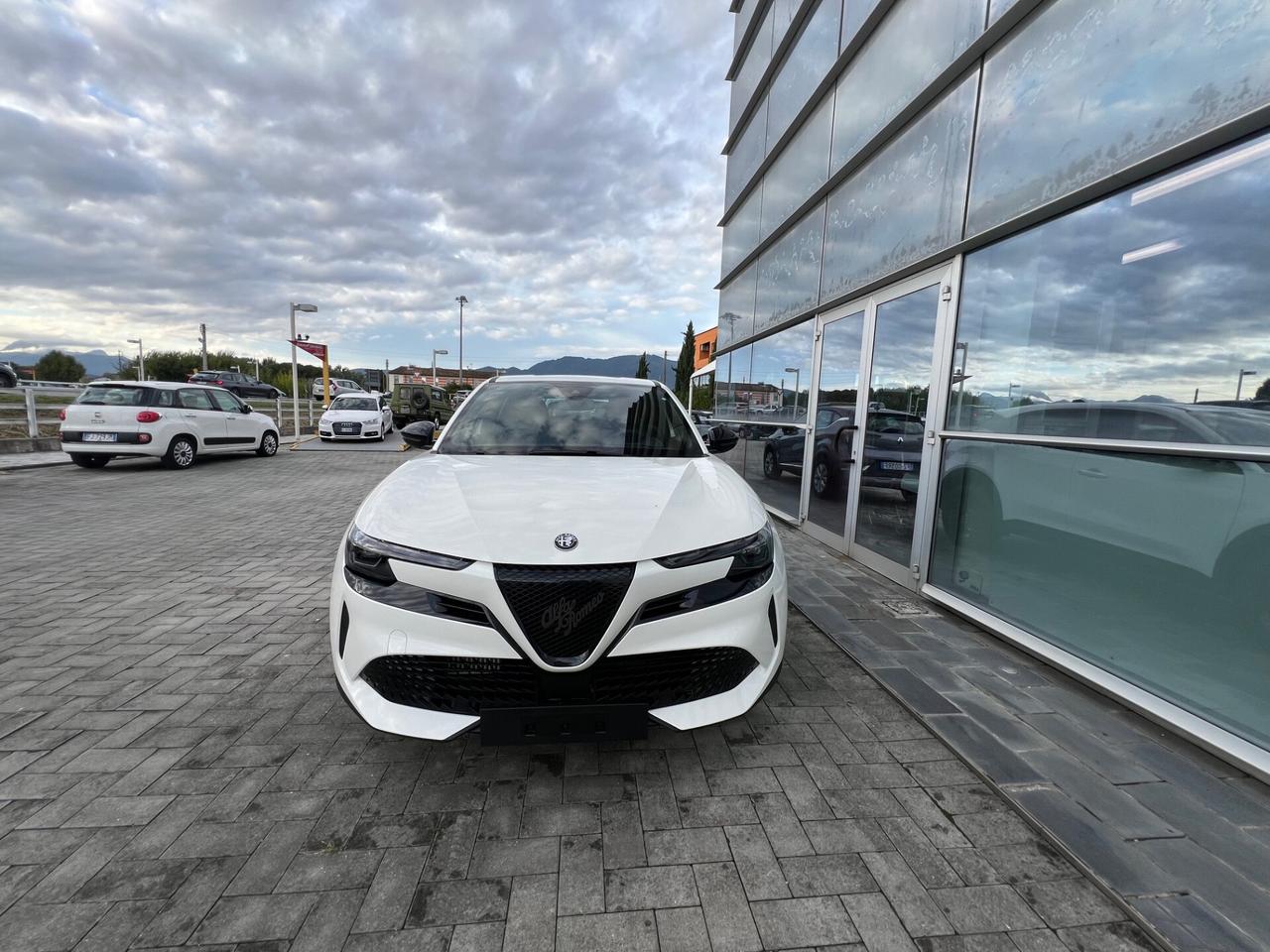 Alfa Romeo Junior 1.2 136 CV Hybrid eDCT6