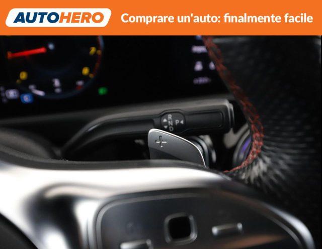 MERCEDES-BENZ CLA 200 Automatic Premium
