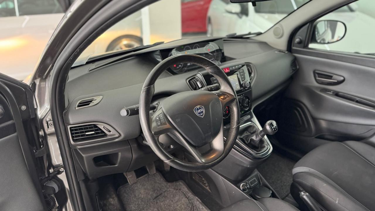 Lancia Ypsilon 1.3 MJT 16V 95 CV 5 porte S&S Unyca