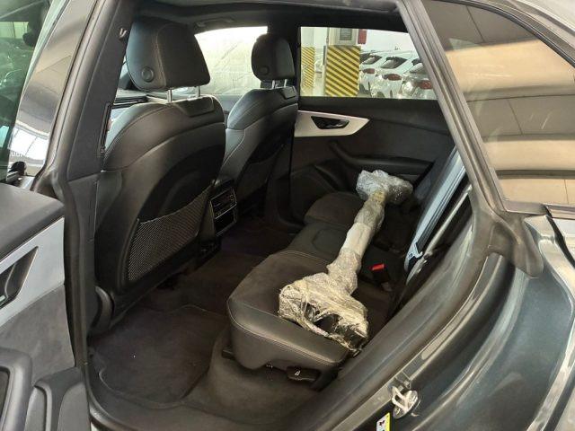 AUDI Q8 SUV 50 TDI 286 CV quattro tiptronic S line edition