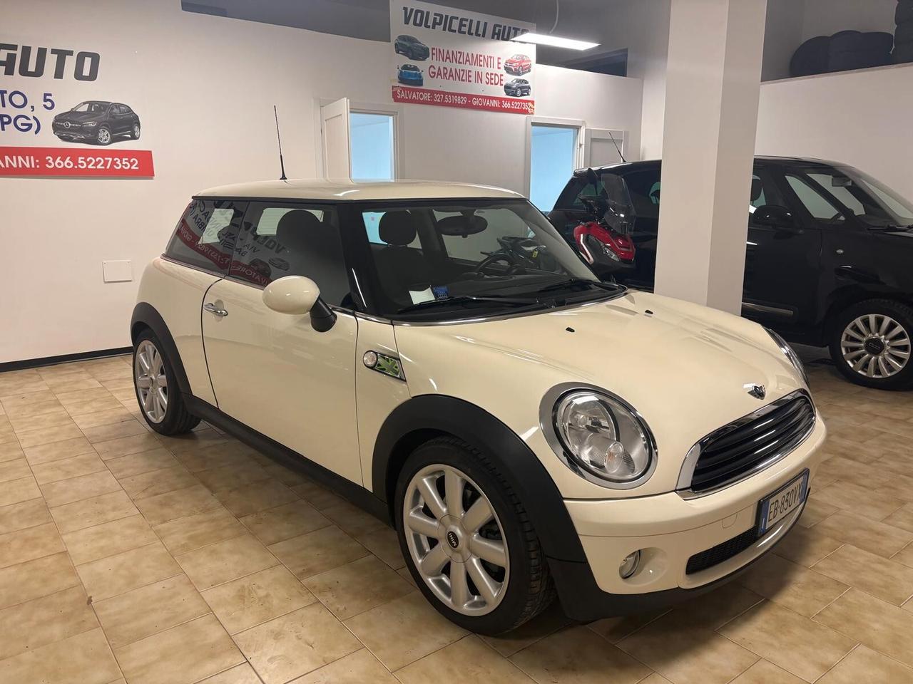 MINI ANNO 2010 BENZINA GPL ADATTA NEOPATENTATI KM 62 MILA