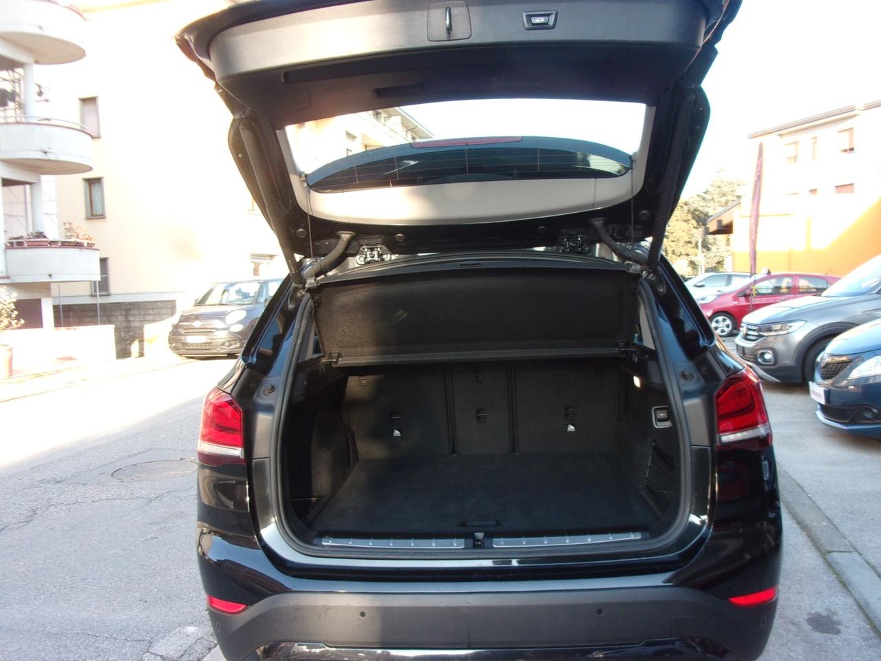 Bmw X1 sDrive18d xLine Plus