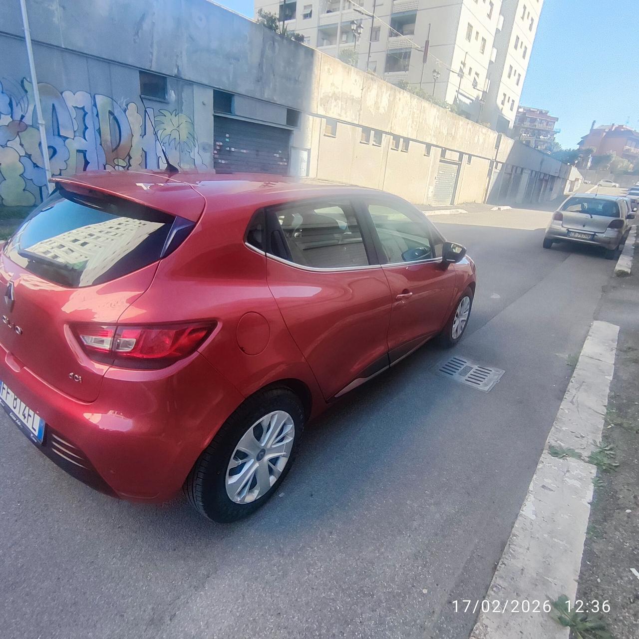 Renault Clio dCi 8V 90CV EDC Start&Stop 5 porte Energy Intens euro 6 s