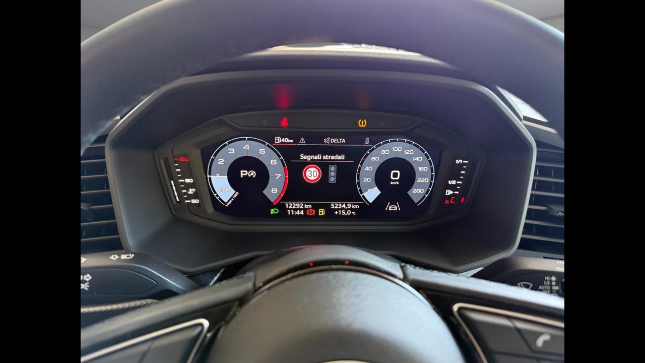 AUDI A1 II 2022 allstreet - A1 allstreet 30 1.0 tfsi Business 116cv s tronic