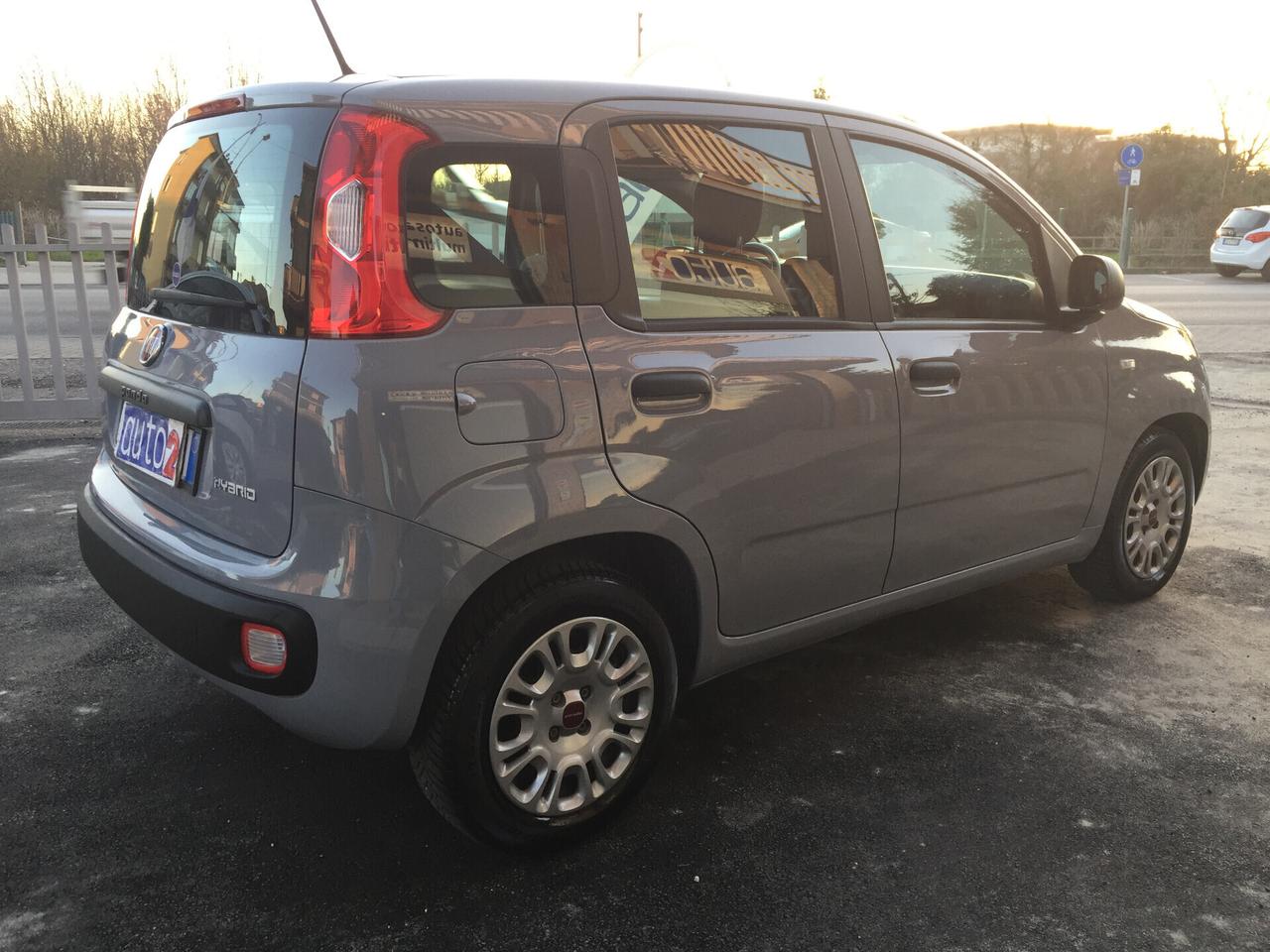 Fiat Panda 1.0 FireFly S&S Hybrid X NEOPATENTATI