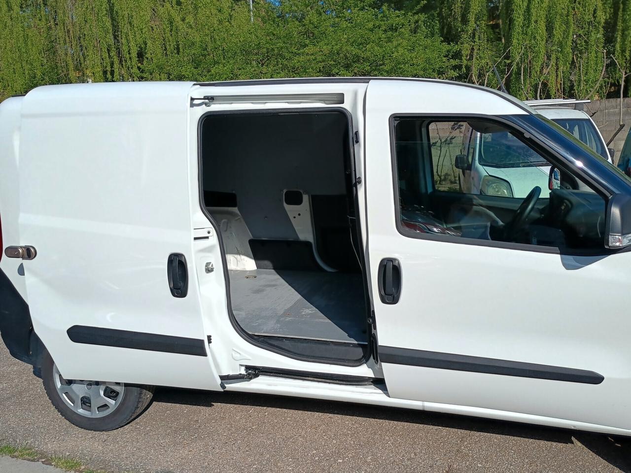 Fiat DOBLO' 1.3 MJT/1.6 MJT POSTI 2 - 3 - 5