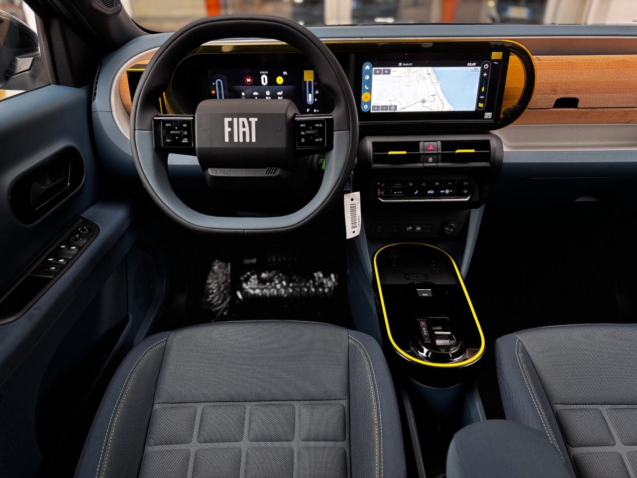 Fiat Grande Panda 1.2 Hybrid 110 CV S&S La Prima, Winter pack, Km0