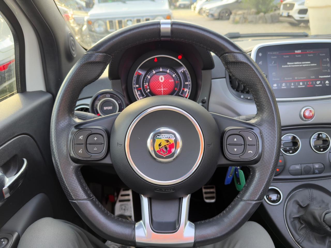 Abarth 595 C 1.4 Turbo T-Jet 165 CV Turismo cabrio