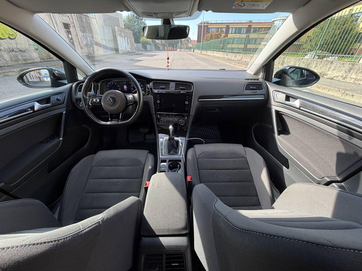 Volkswagen Golf 1.4 tsi Executive 125cv dsg
