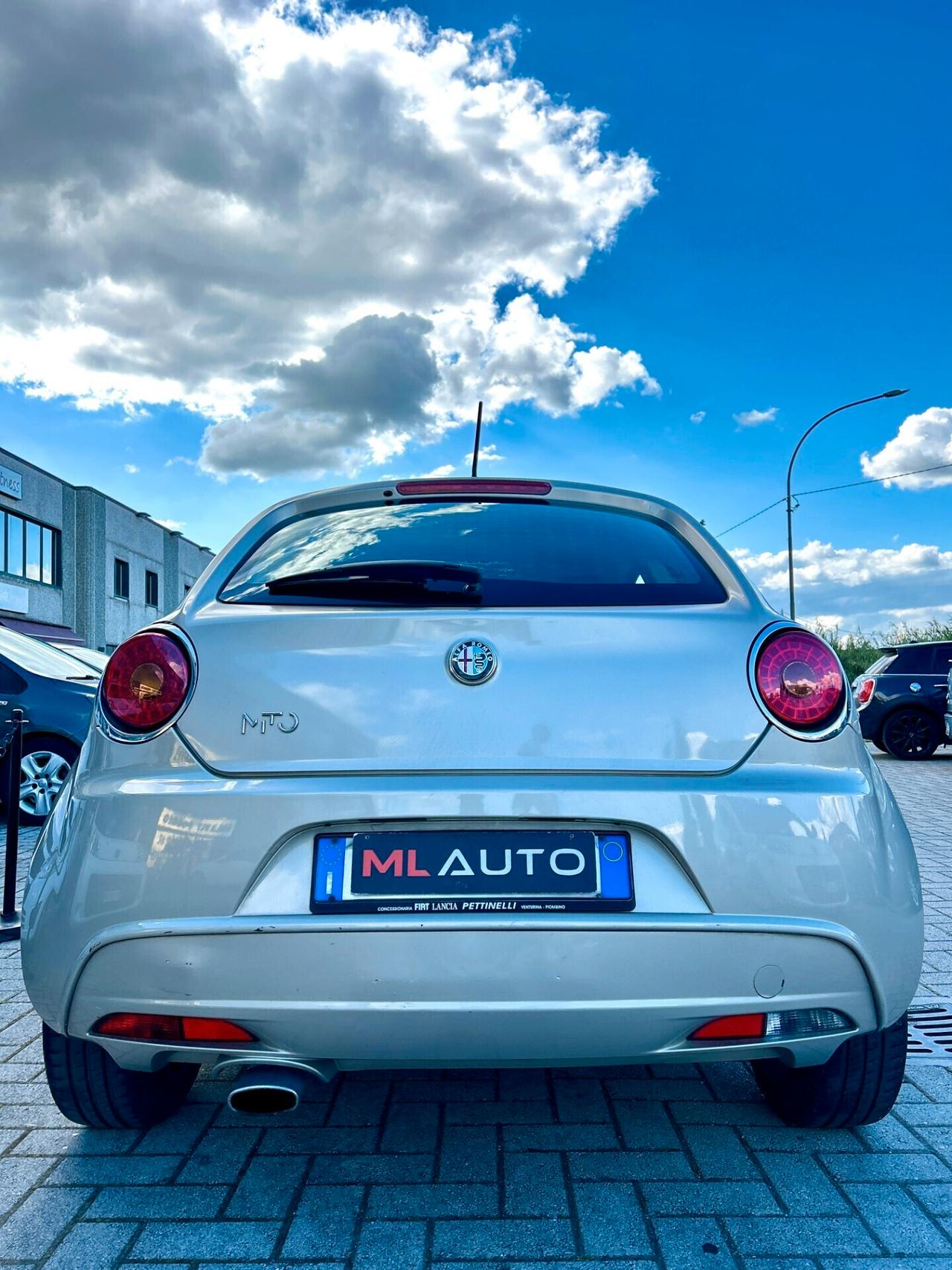 Alfa Romeo MiTo 1.6 JTDm 16V Distinctive Sport Pack - OK NEOPATENTATO