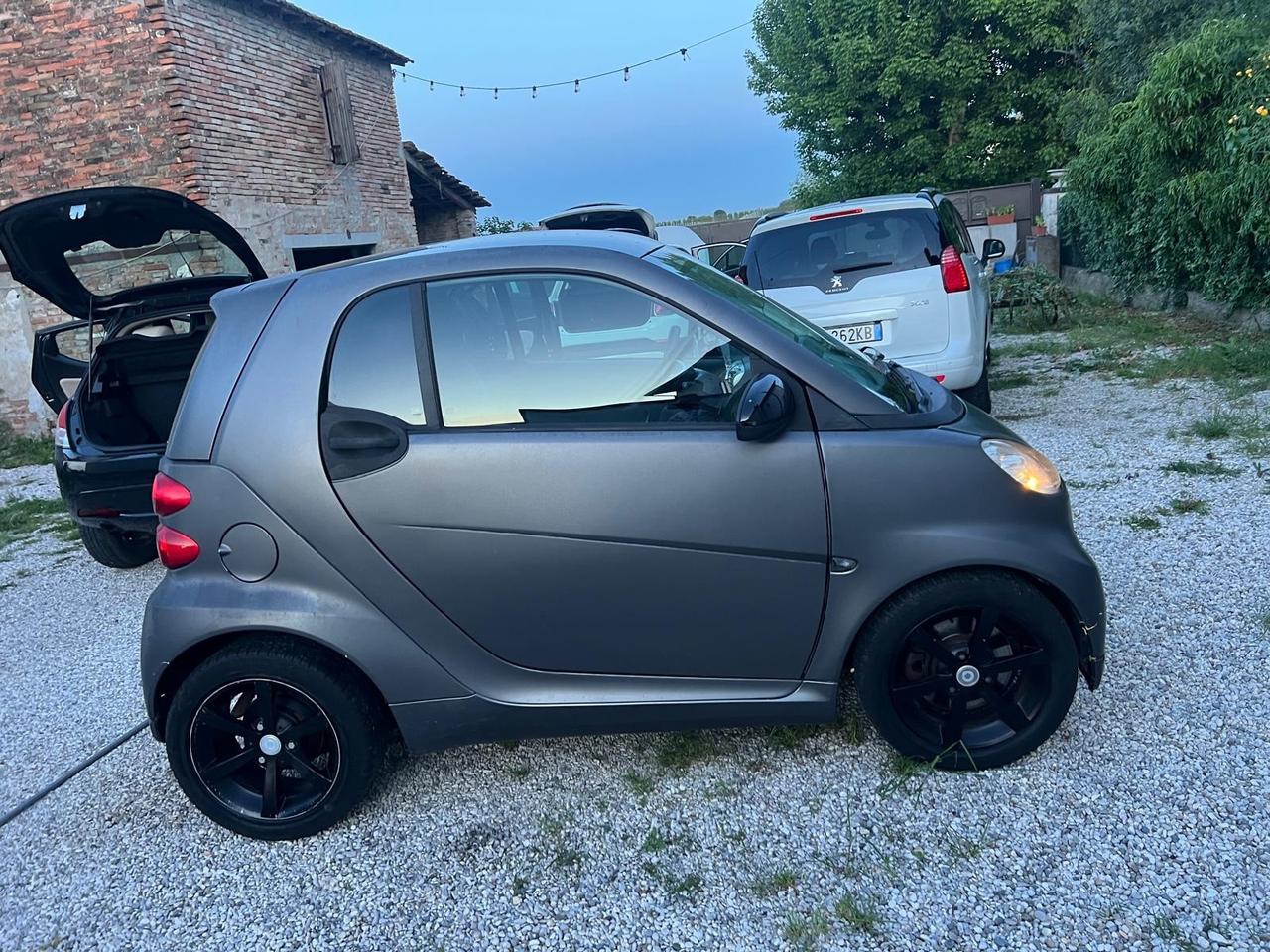 Smart ForTwo 700 coupé pure (45 kW)