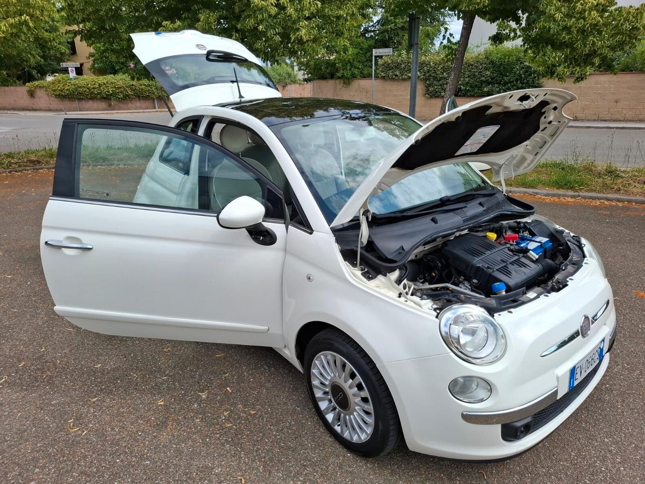 Fiat 500 1.2 Lounge del 2014 SOLO 132.000 KM