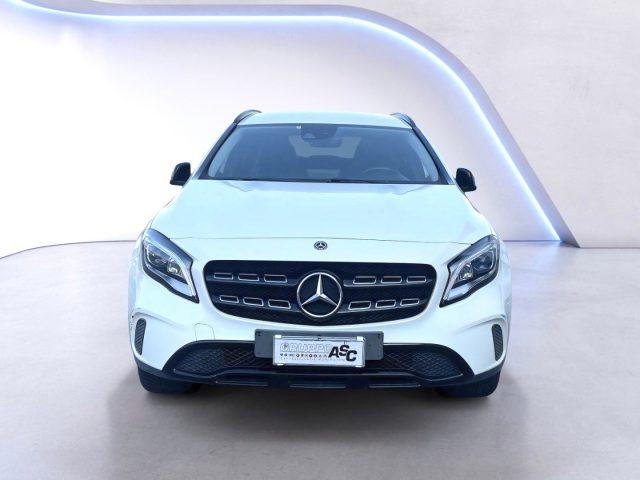 MERCEDES-BENZ GLA 200 2.2 d 136 CV Automatic 4Matic Premium