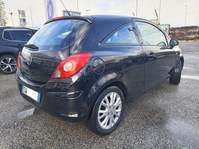 OPEL Corsa 1.2 3 porte Enjoy