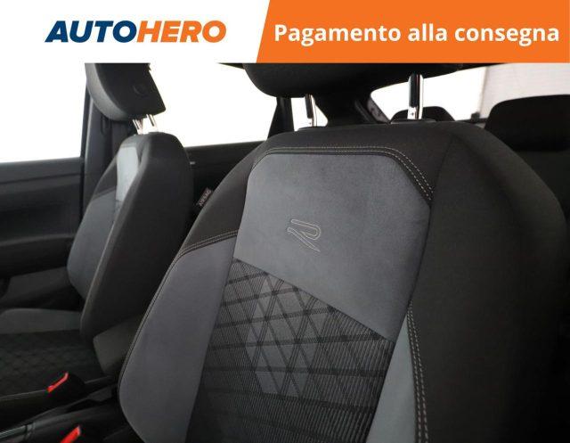 VOLKSWAGEN Taigo 1.0 TSI 110 CV DSG R-Line
