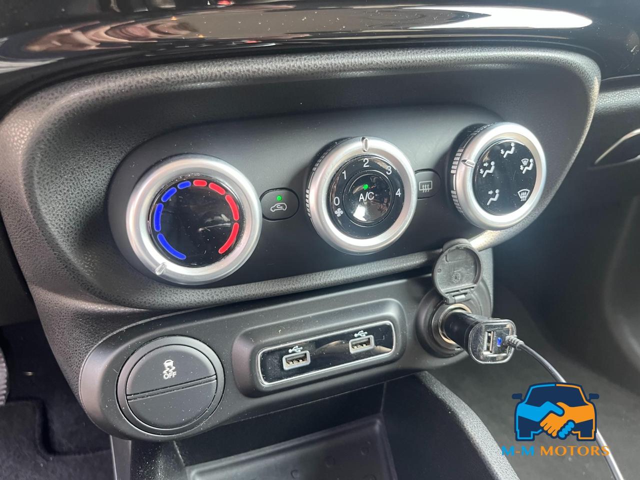 FIAT 500L MIRROR 120 ANNIVERSARIO