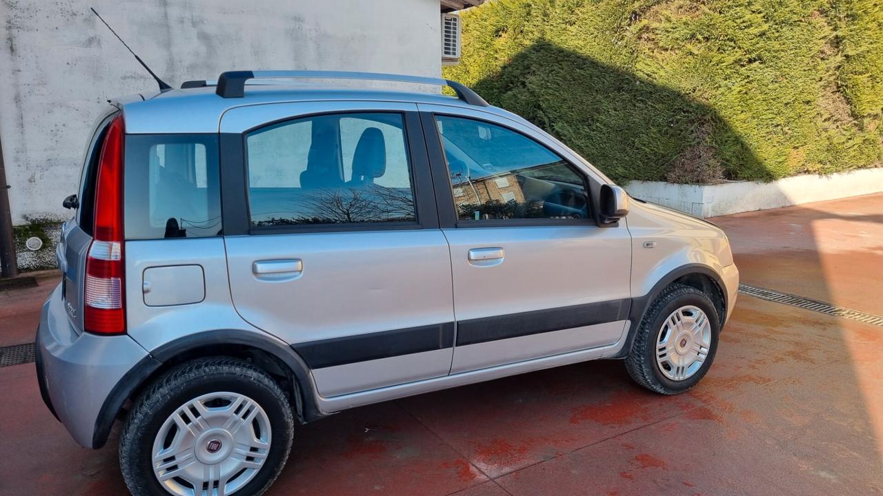 Fiat Panda 1.4 BENZINA METANO KM 97.000 DISTRIBUZIONE FATTA