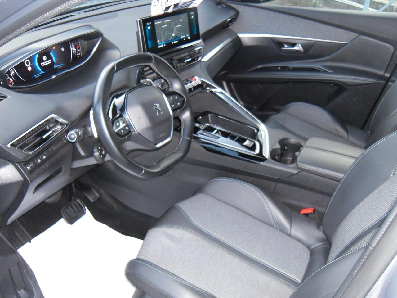 Peugeot 3008 1.5 BlueHDi 130 S&S EAT8 Allure Pack