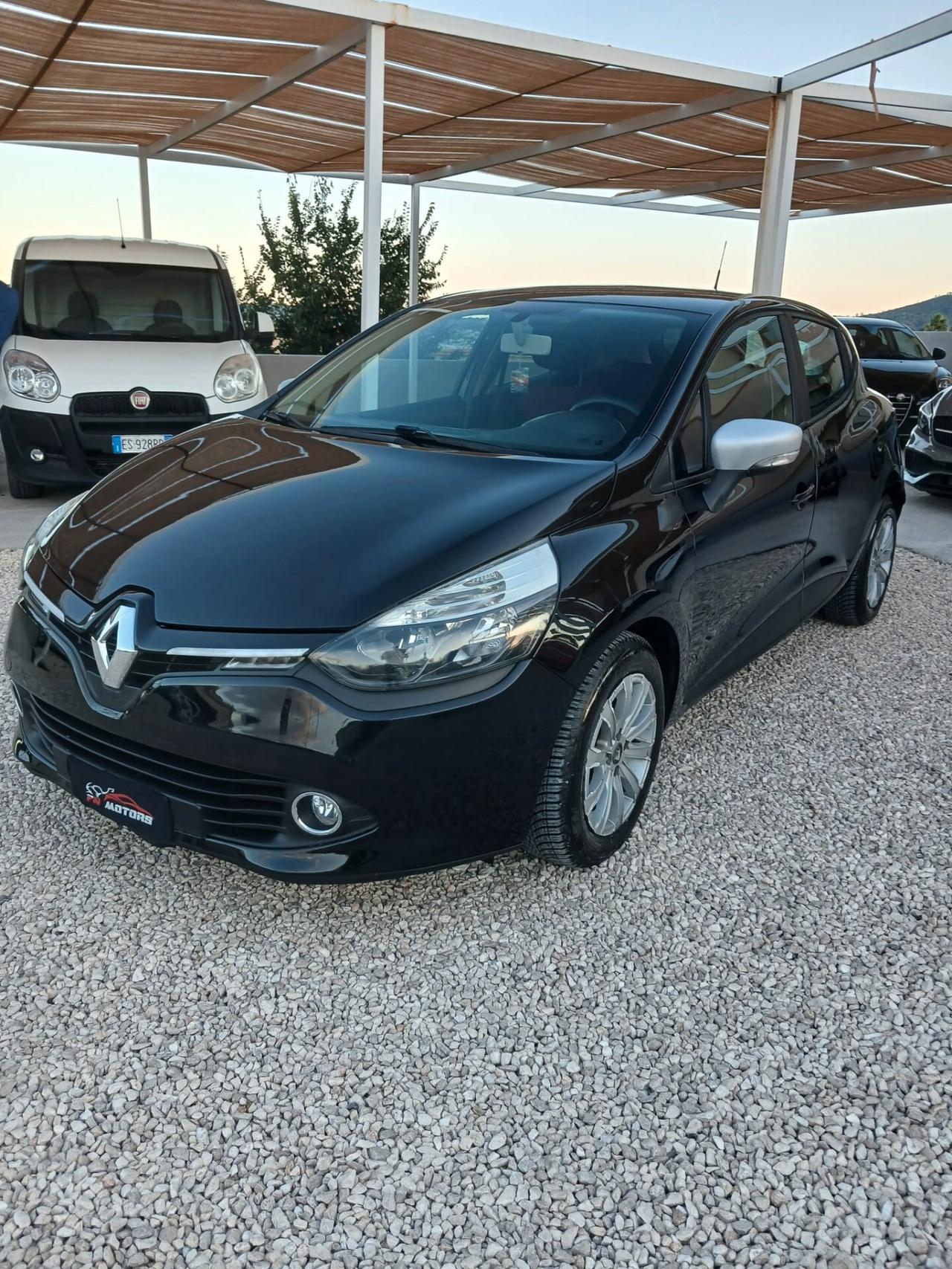 Renault Clio 1.2 75CV 5 porte Live