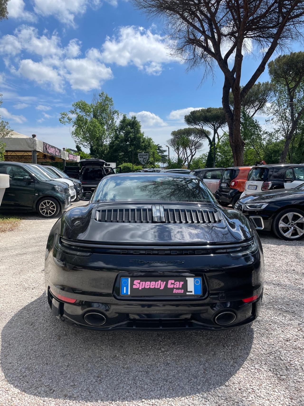 Porsche 911 Carrera 4 GTS Cabriolet