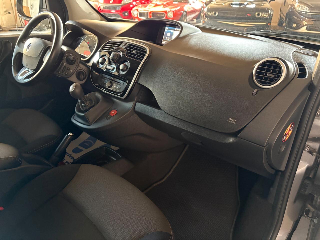 Renault Kangoo 1.5 blue dci Limited 116cv AUTOVETTURA