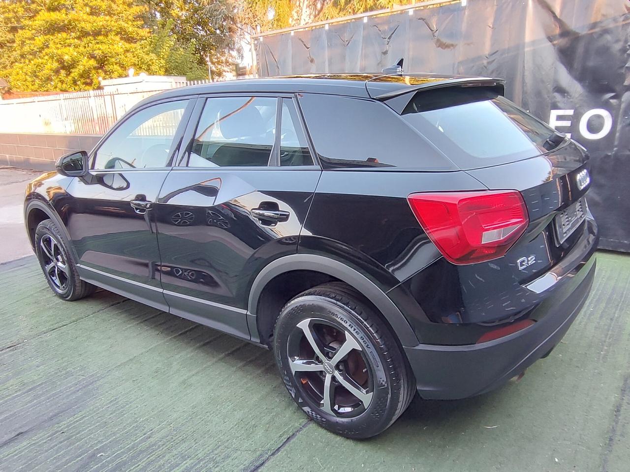 Audi Q2 1.6 TDI 116 cv cambio automatico