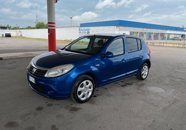 Dacia Sandero 1.4 8V GPL Lauréate