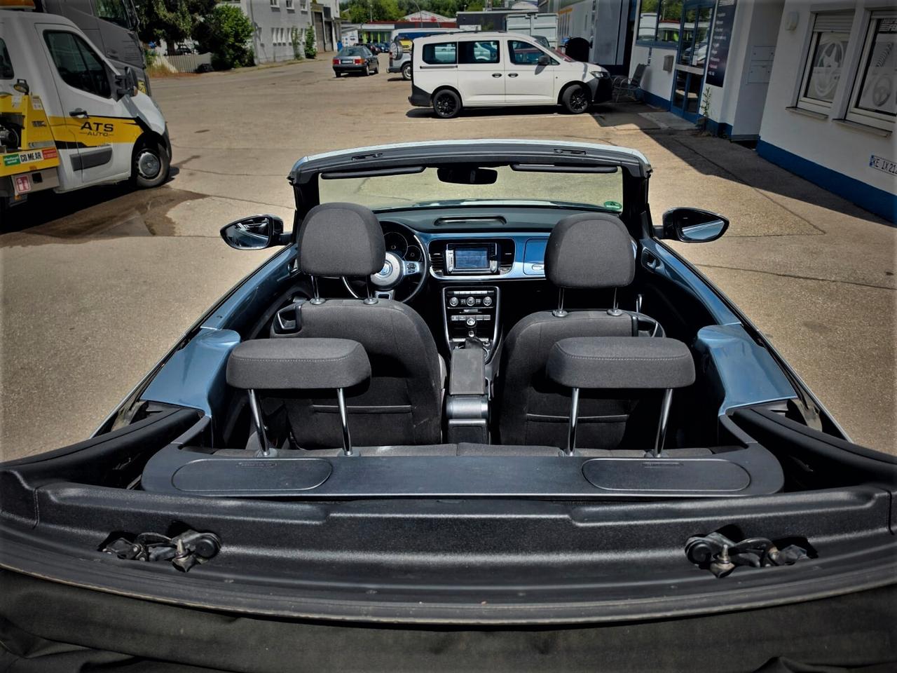 Volkswagen Maggiolino Cabrio 2.0 TDI Design BlueMotion Technology