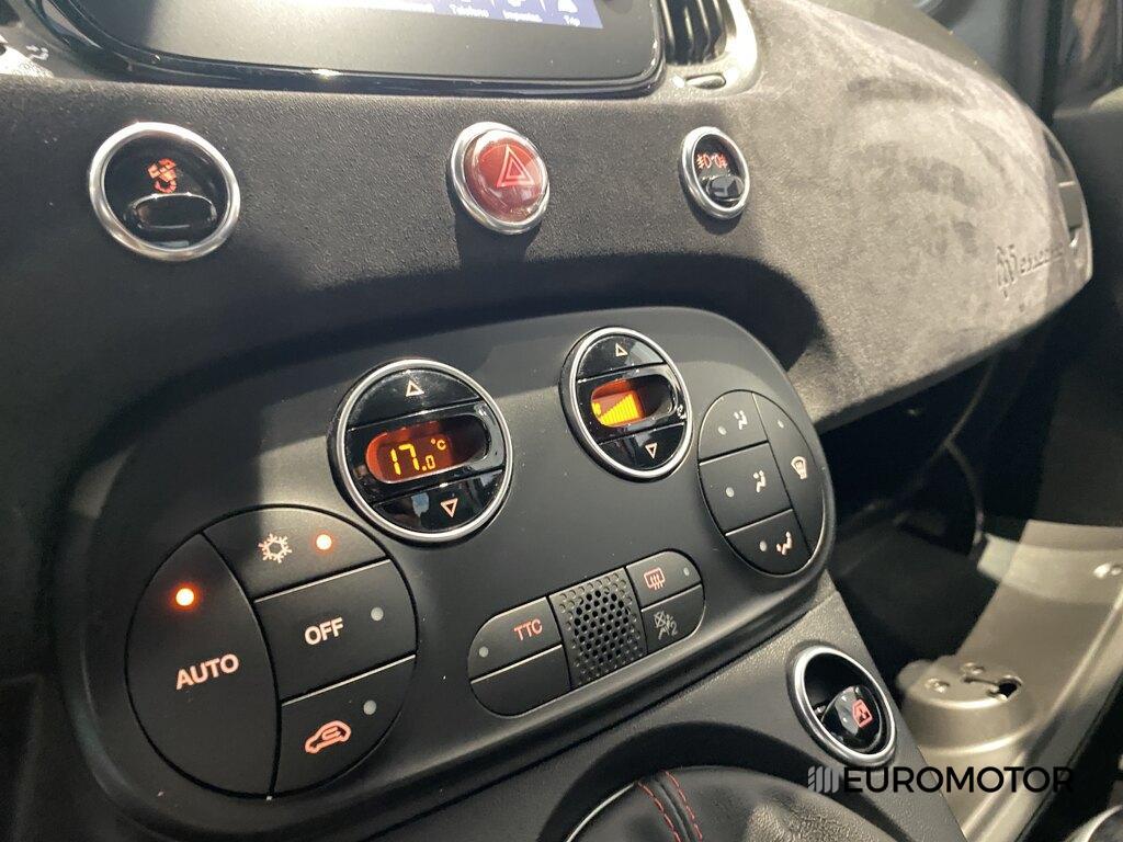 Abarth 595 1.4 T-Jet esseesse