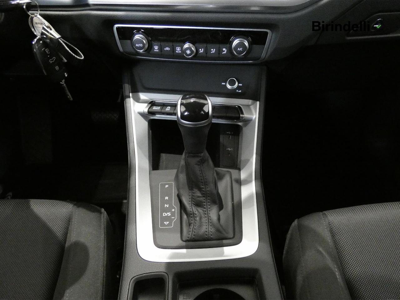 AUDI Q3 2ª serie - Q3 SPB 35 TDI S tronic
