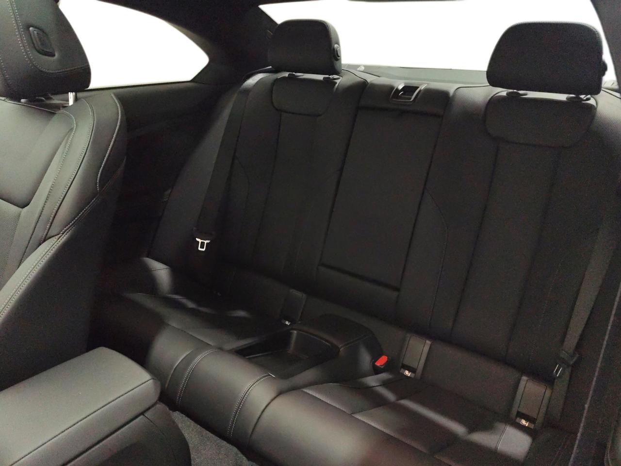 BMW Serie 2 220d Coupé 48V MSport