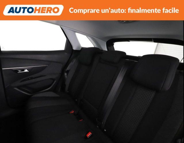 PEUGEOT 3008 BlueHDi 130 S&S Active
