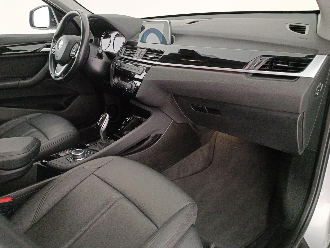 BMW X1 F48 - X1 xdrive20d xLine auto