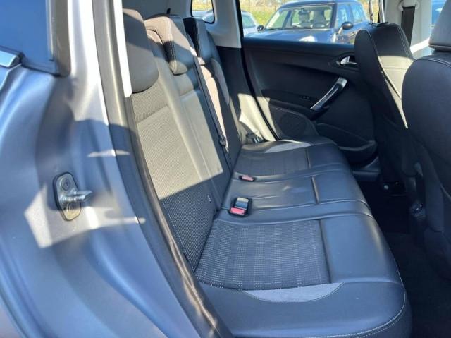 Peugeot 2008 1.6 bluehdi Black Matt 100cv
