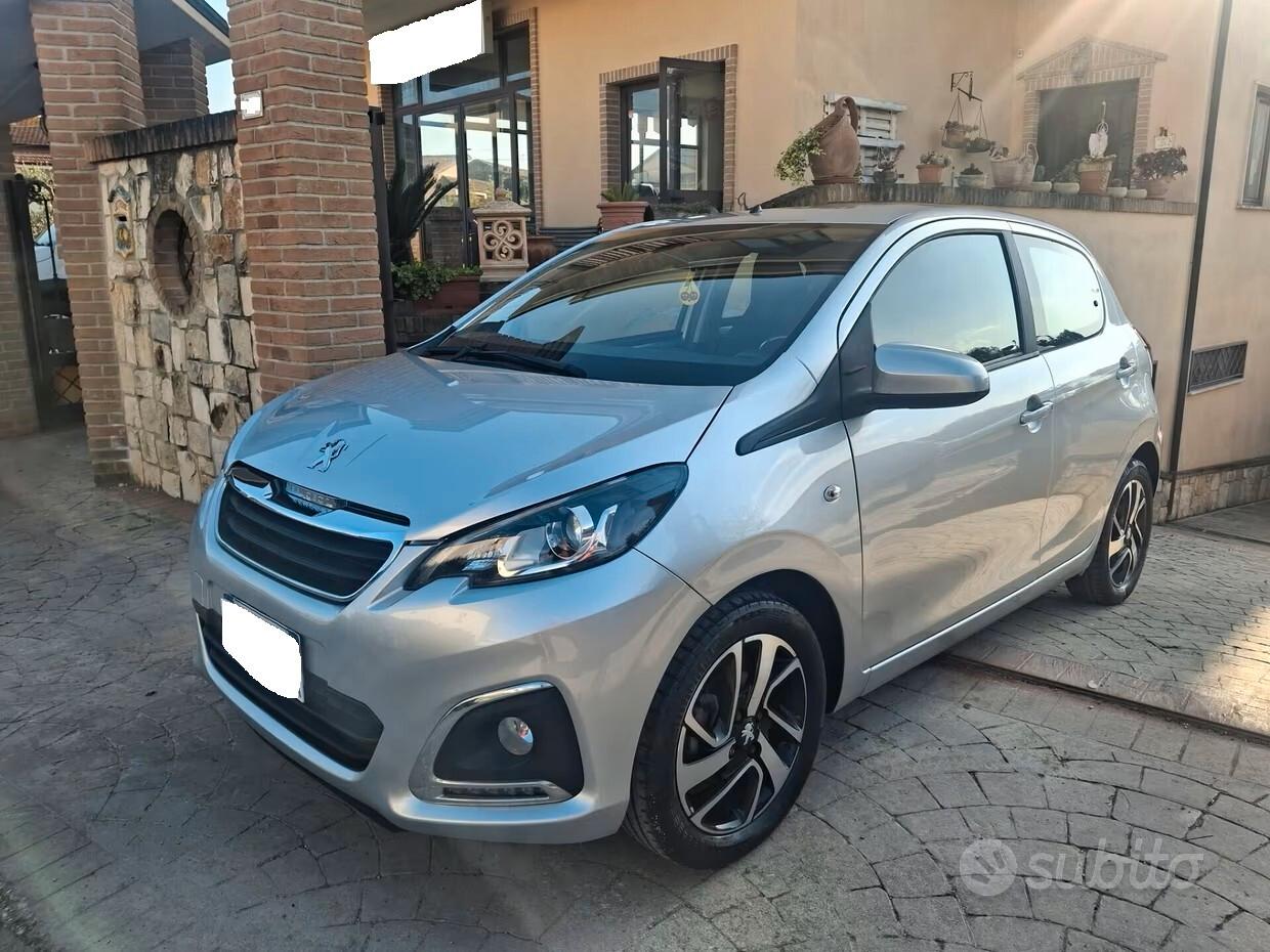 Peugeot 108 VTi 72 5 porte GT Line CLIMA CERCHI FENDINEBBIA APPLE CAR PLAY NAVI ESENTE BOLLO NEO PATENTATI LED