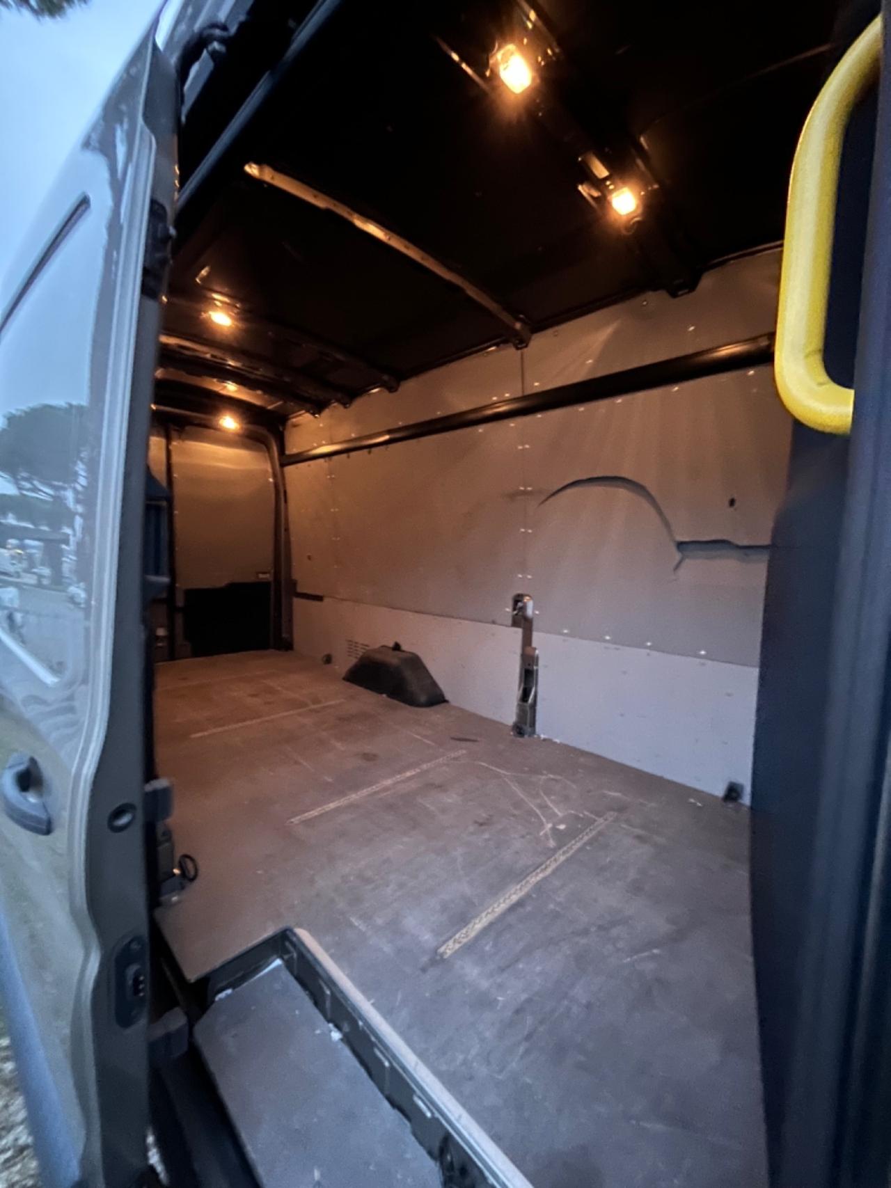 Ford Transit 2.0TDCi 170CV PASSO LUNGO 2019