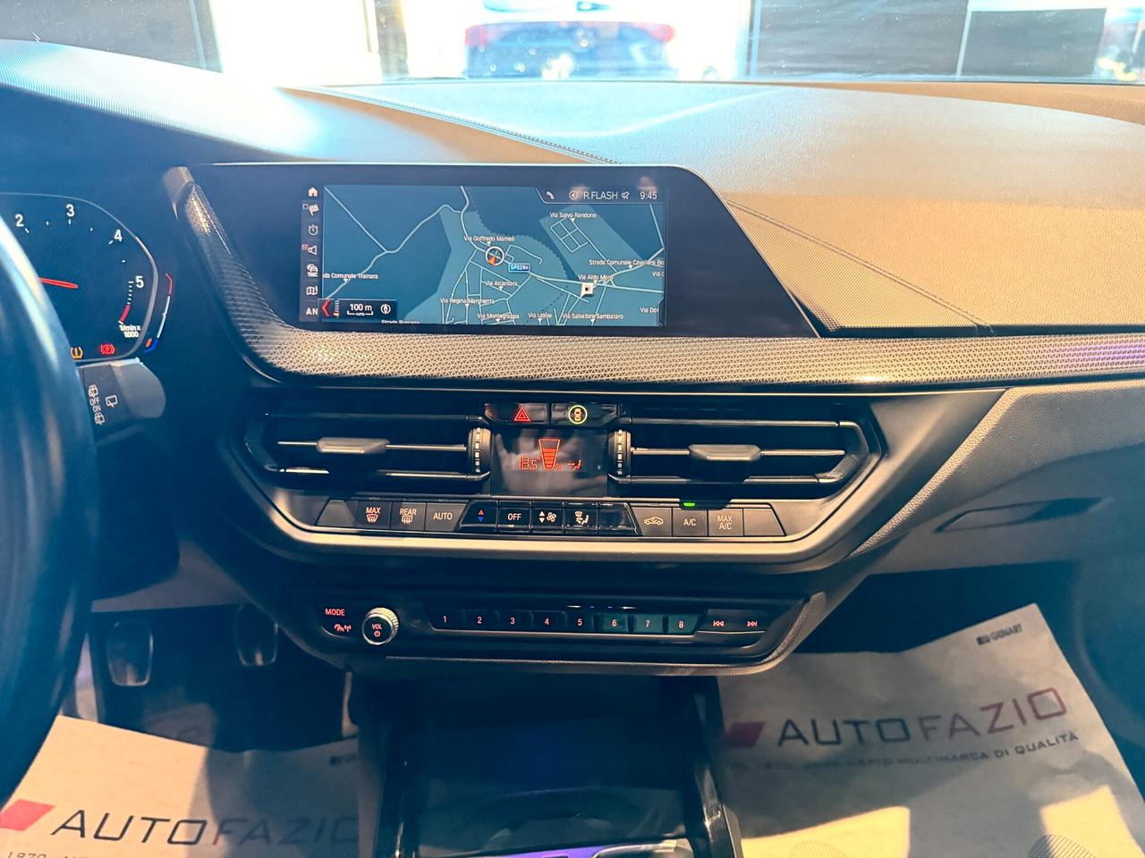 Bmw 118 118d 5p. Msport