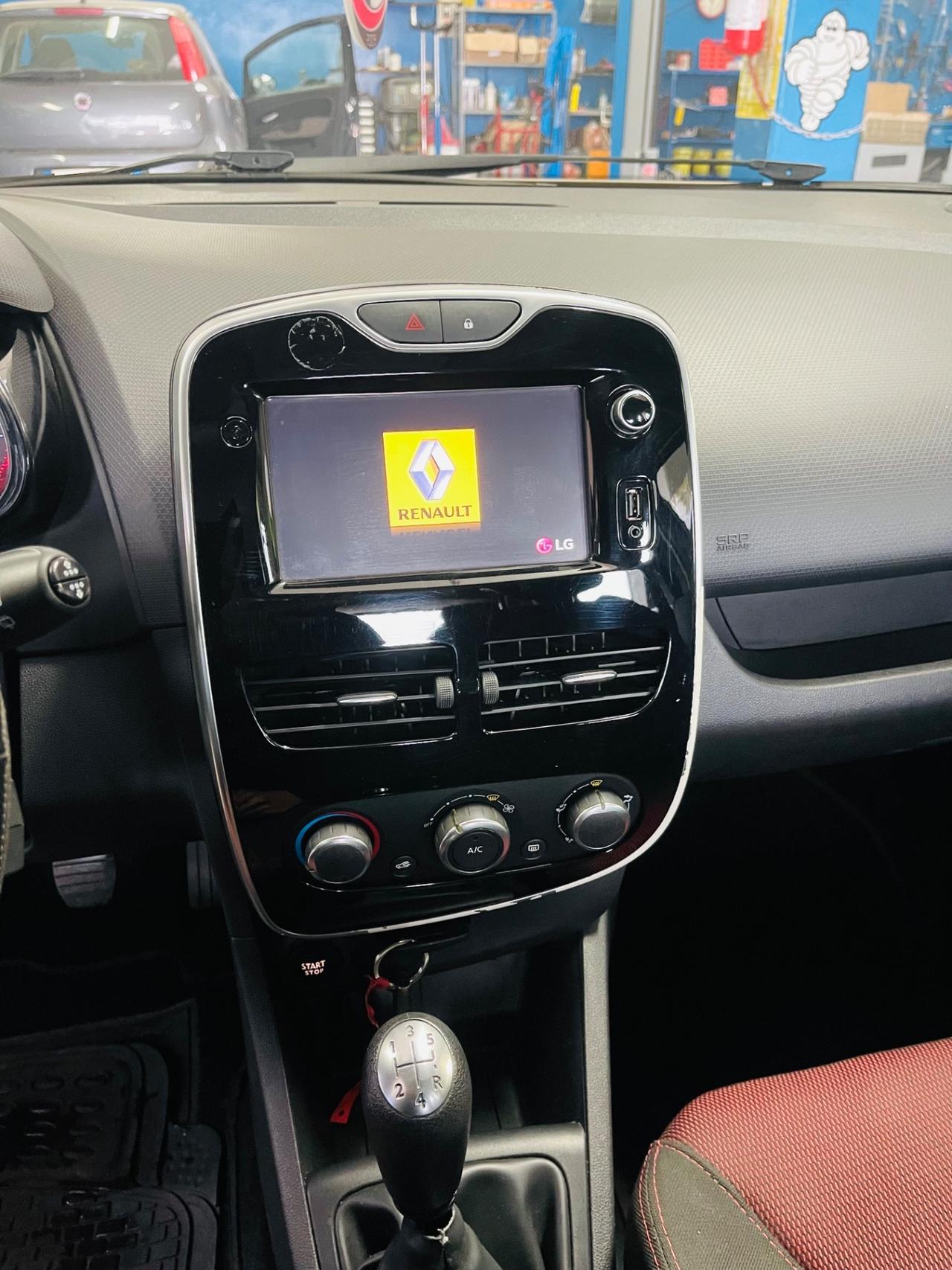 Renault Clio 1.2 75CV 5 porte Life