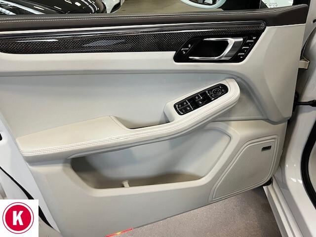 Porsche Macan 3.6 Turbo