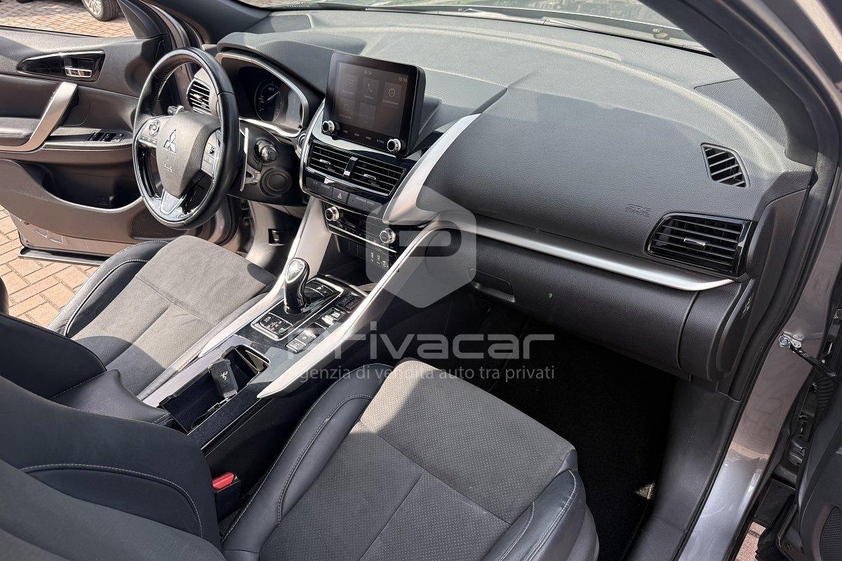 MITSUBISHI Eclipse Cross 2.4 MIVEC 4WD PHEV Instyle SDA Pack 0