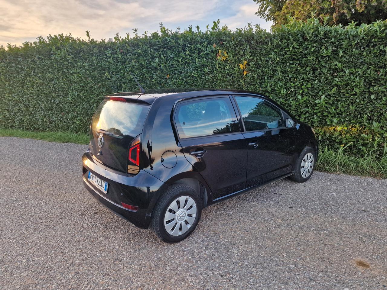 Volkswagen up! 1.0 5p. 2016