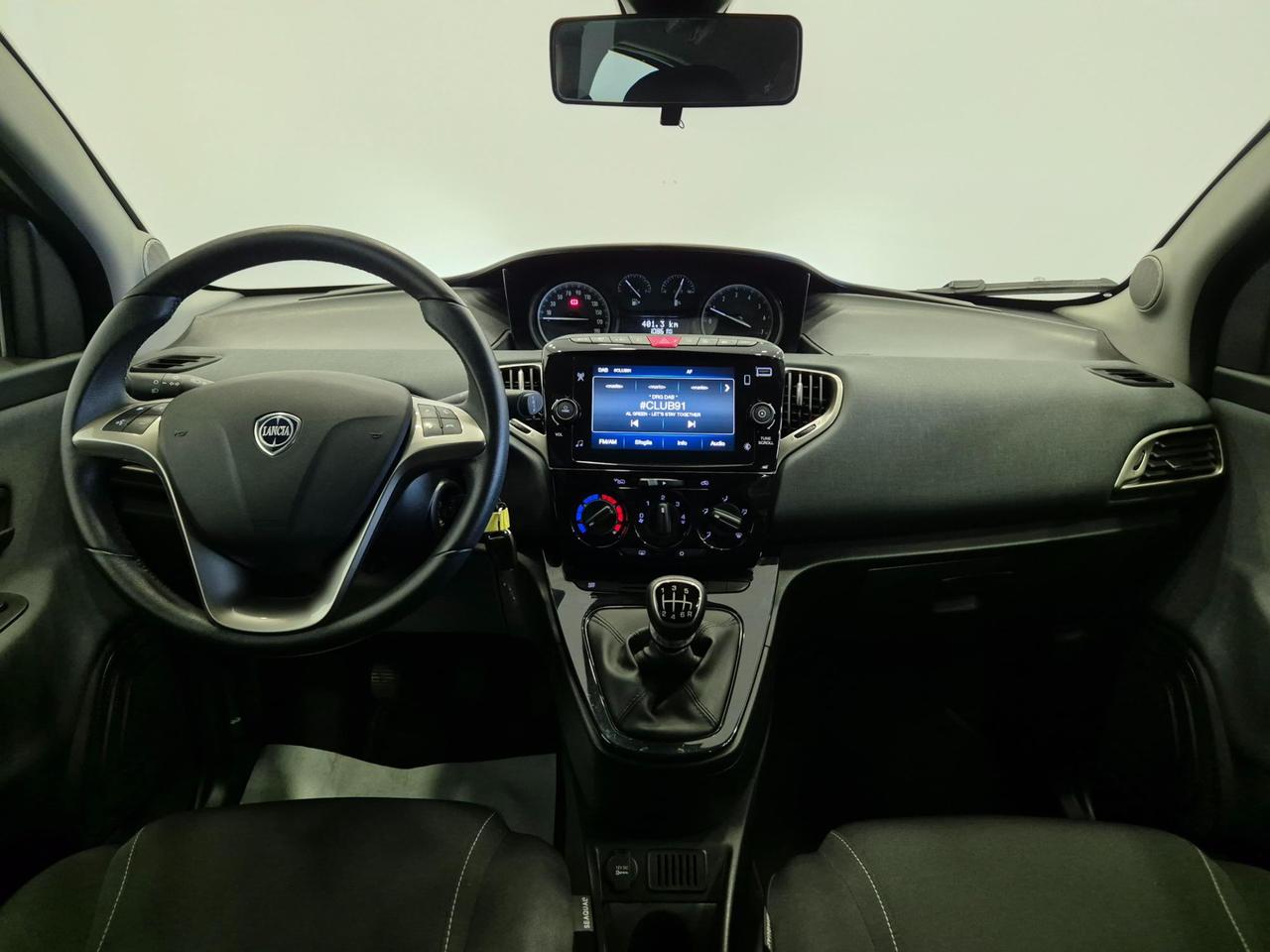 Lancia Ypsilon 1.0 hybrid Silver !! PREZZO REALE !! - NEOPATENTATI - Sens. Park. - Clima