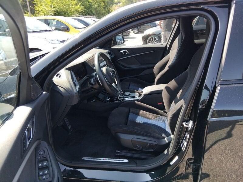 BMW Serie 1 F40 118d Msport