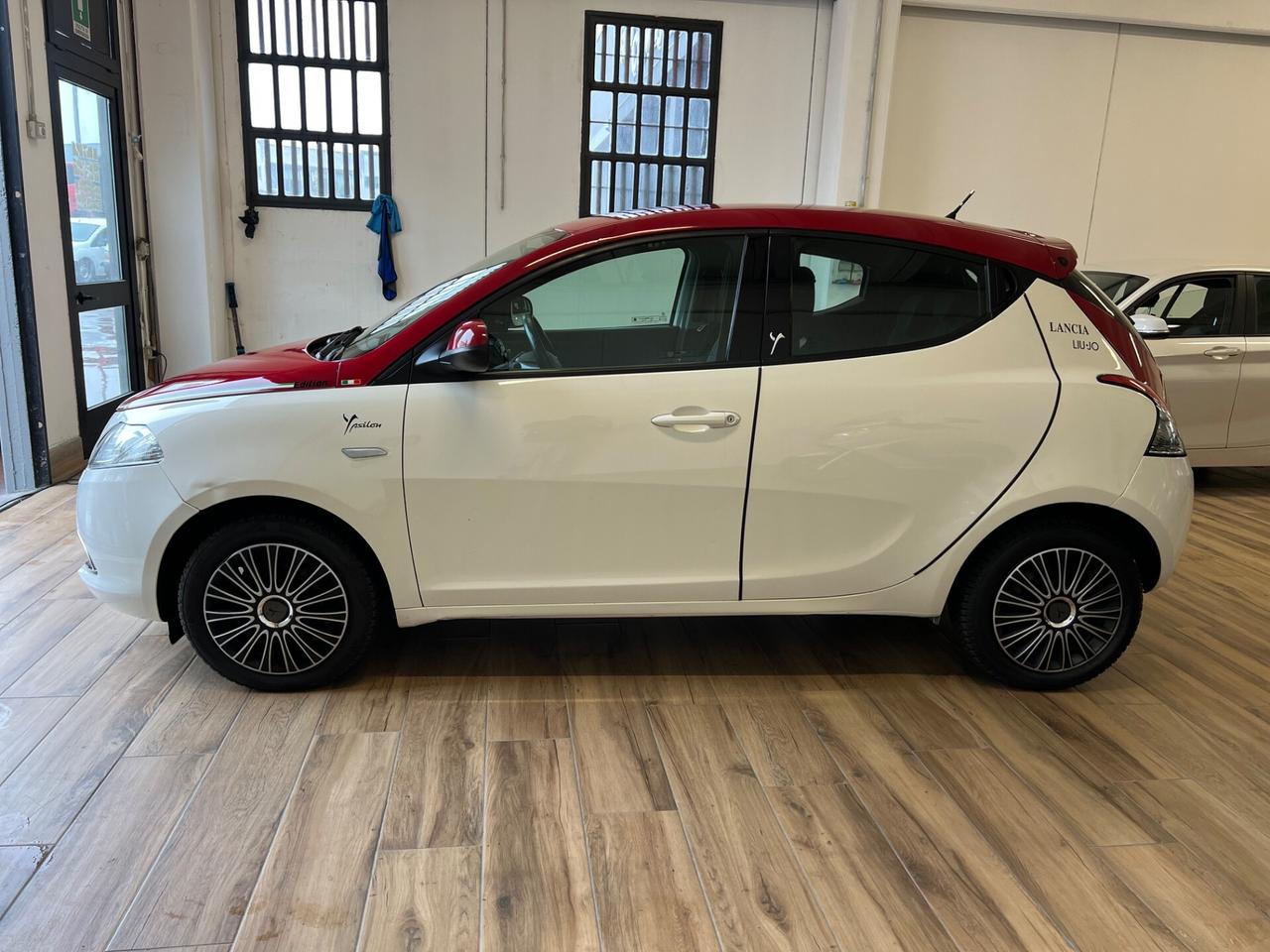 Lancia Ypsilon 1.2 69 CV 5 porte GPL Ecochic Elefantino