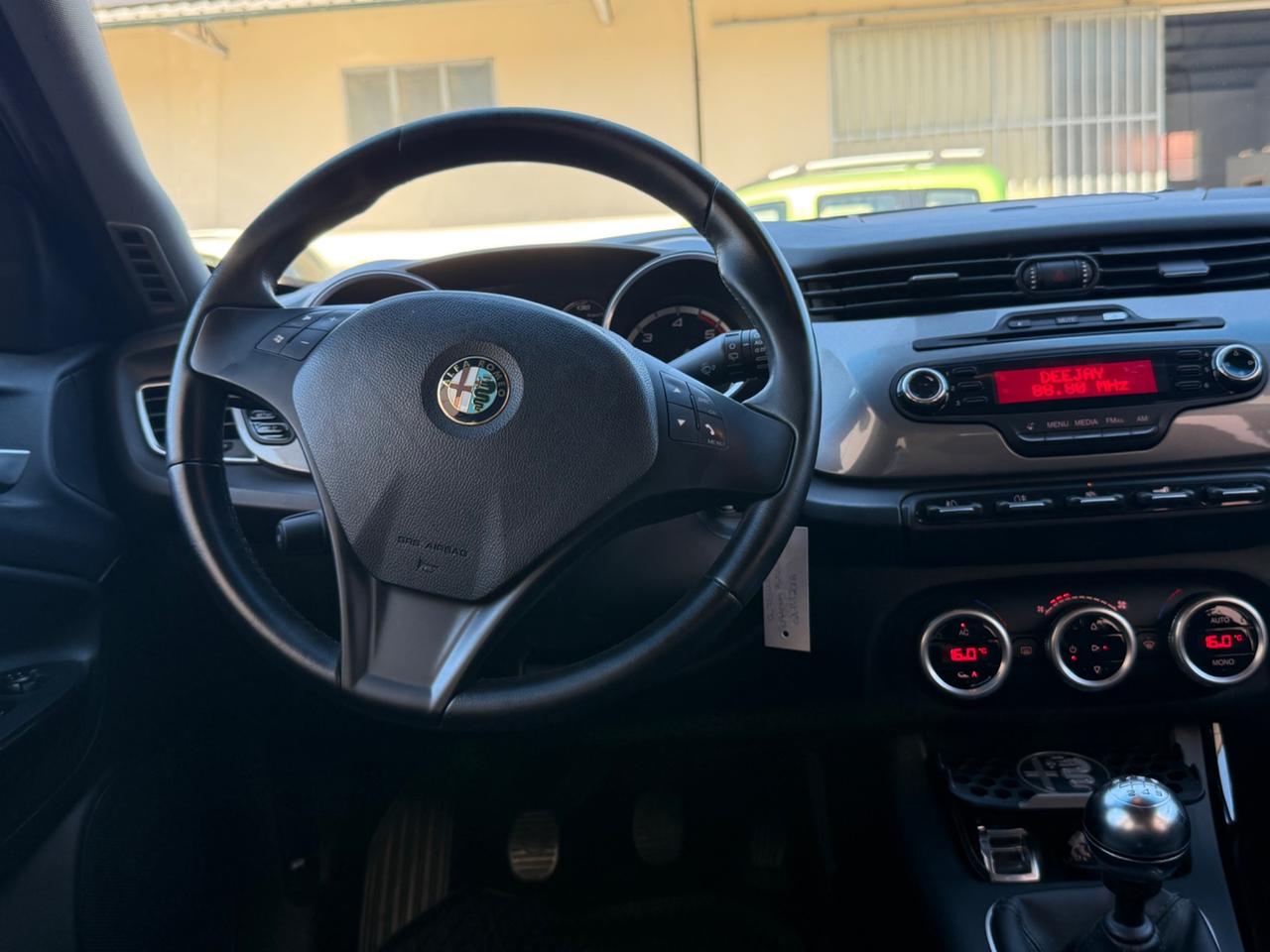 Alfa Romeo Giulietta 1.6 JTDm-2 105 CV Exclusive