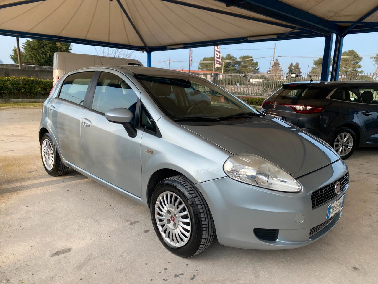 Fiat Grande Punto 1.2 5 porte Dynamic---KM CERTIFICATI---